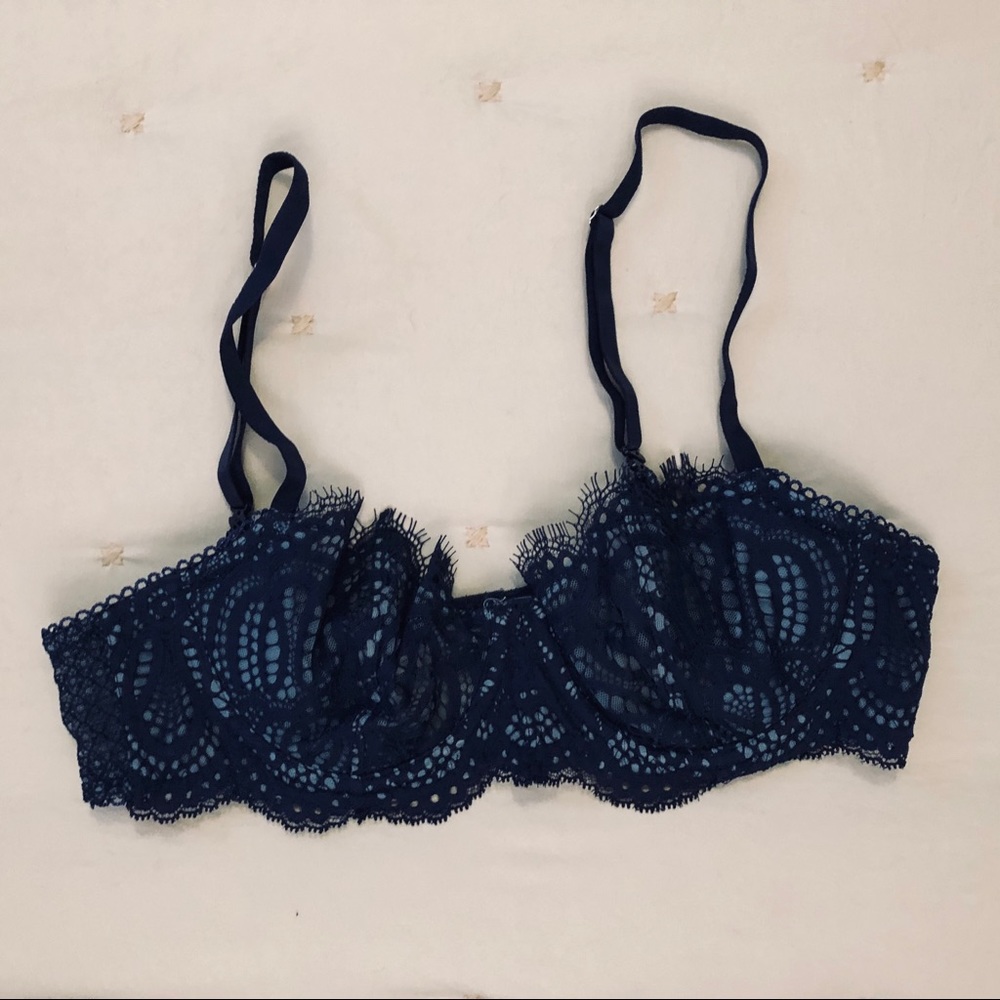 Victoria’s Secret Dream Angels Unlined Push-up Bra